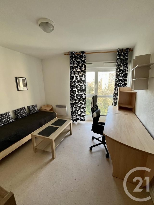 Appartement Studio &agrave; louer - 1 pi&egrave;ce - 18 m2 - Orleans - 45 - CENTRE