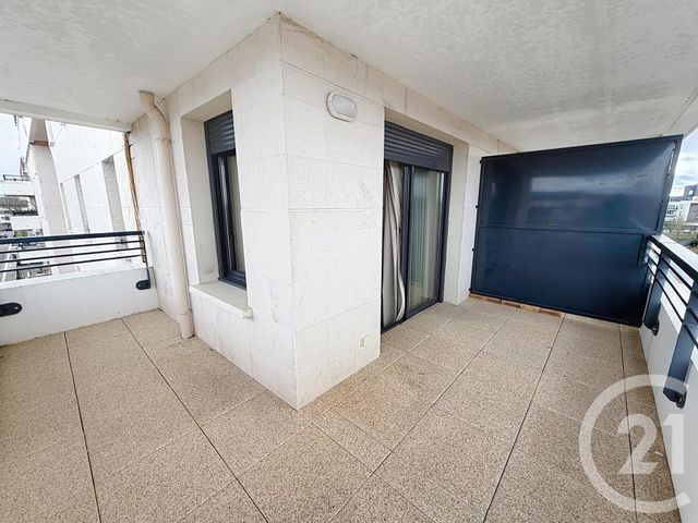 Appartement F3 &agrave; louer - 3 pi&egrave;ces - 63,68 m2 - Orleans - 45 - CENTRE