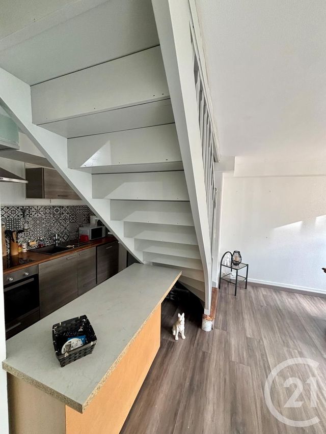 Appartement F2 &agrave; louer - 2 pi&egrave;ces - 47,12 m2 - Orleans - 45 - CENTRE