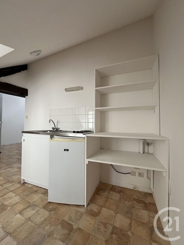 Appartement F1 &agrave; louer - 1 pi&egrave;ce - 29,57 m2 - Orleans - 45 - CENTRE