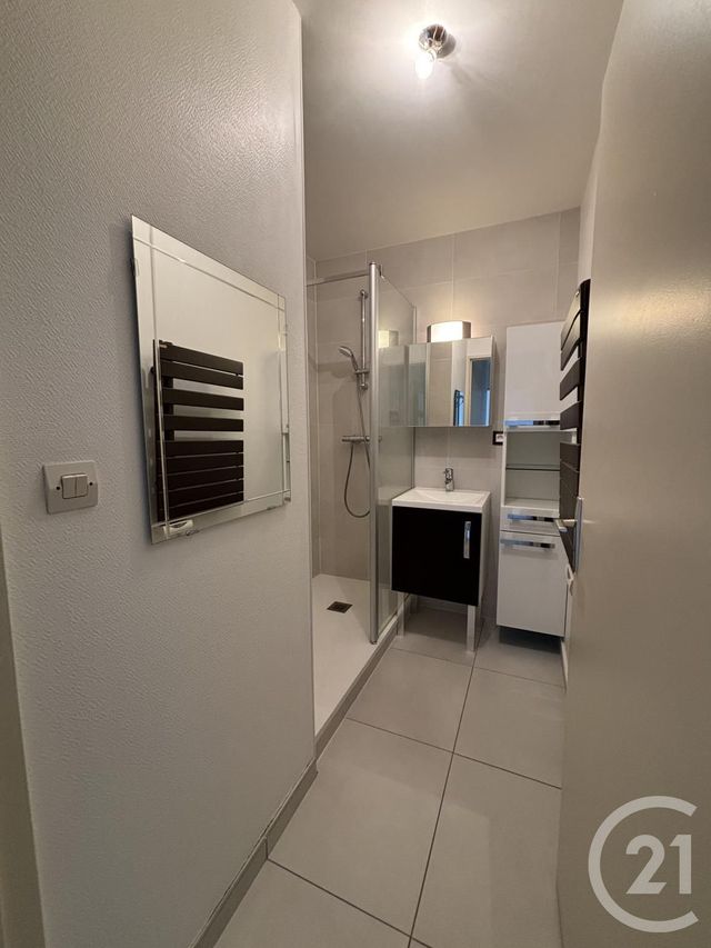 Appartement F2 &agrave; louer - 2 pi&egrave;ces - 48,69 m2 - Orleans - 45 - CENTRE