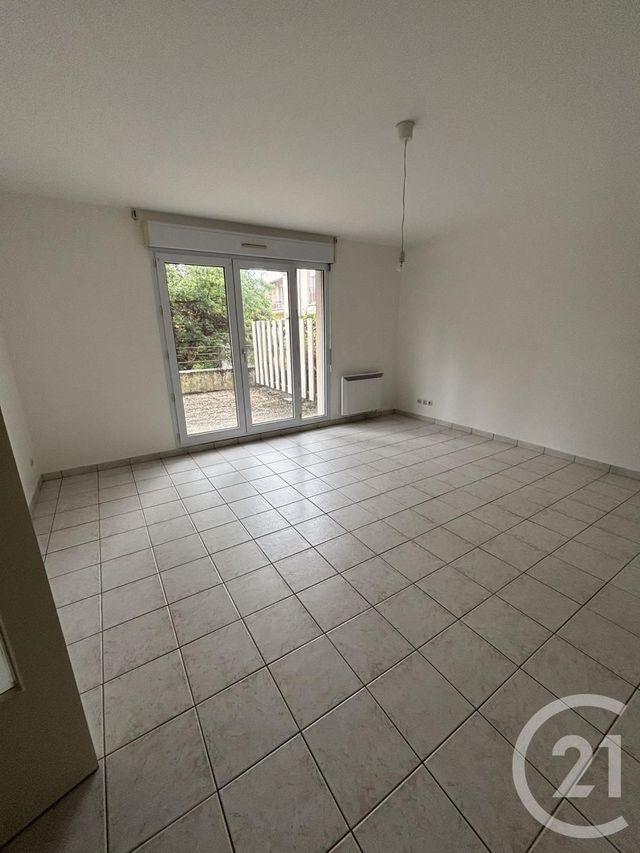 Appartement F2 &agrave; louer - 2 pi&egrave;ces - 48,69 m2 - Orleans - 45 - CENTRE