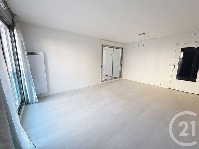 Appartement F3 &agrave; louer - 3 pi&egrave;ces - 74 m2 - Olivet - 45 - CENTRE