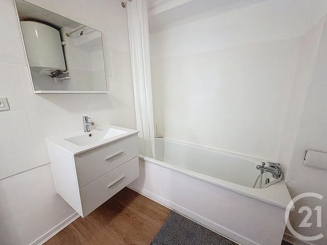 Appartement F1 &agrave; louer - 1 pi&egrave;ce - 20,34 m2 - Orleans - 45 - CENTRE