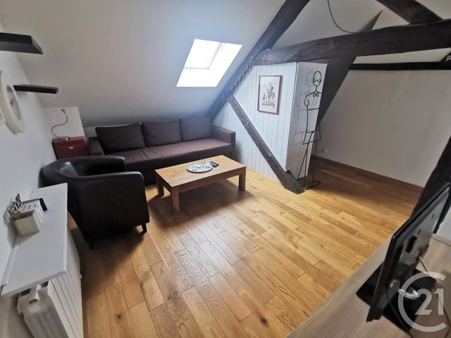Appartement Studio &agrave; louer - 1 pi&egrave;ce - 22,94 m2 - Orleans - 45 - CENTRE
