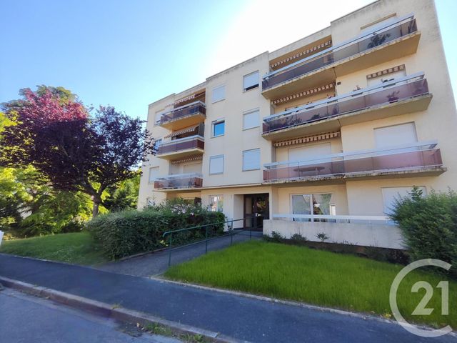 Appartement F2 à vendre ST JEAN DE BRAYE