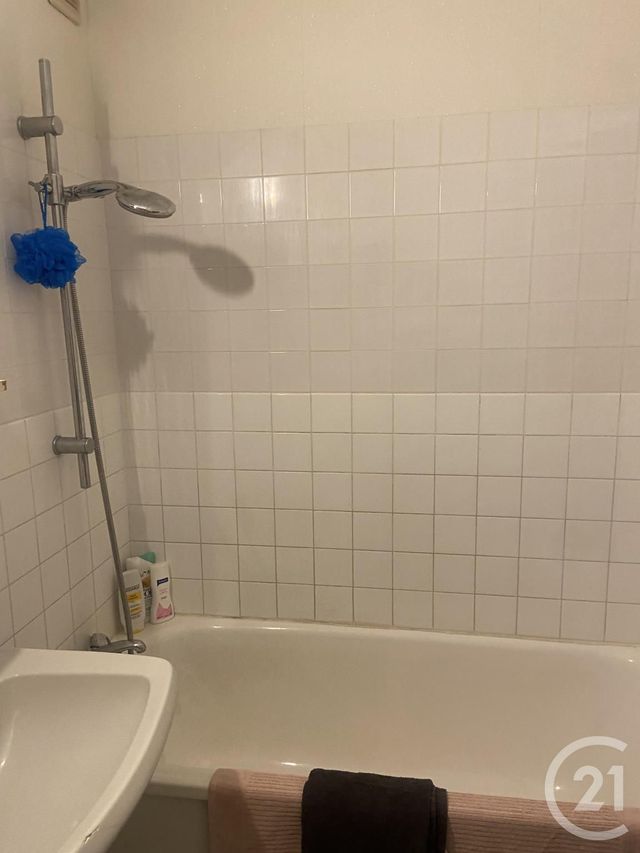 Appartement F1 &agrave; louer - 1 pi&egrave;ce - 28,36 m2 - Orleans - 45 - CENTRE