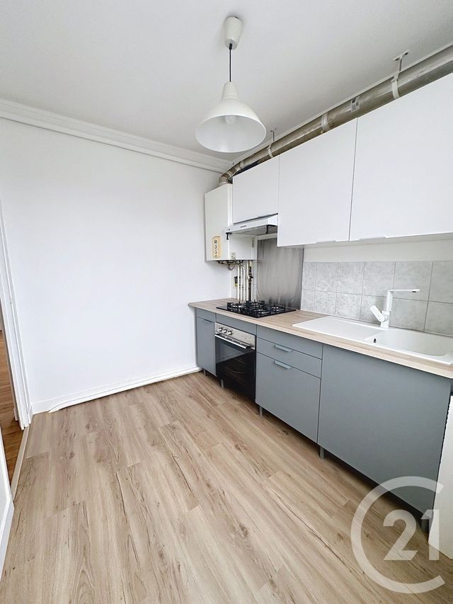 Appartement F2 &agrave; louer - 2 pi&egrave;ces - 42,41 m2 - Orleans - 45 - CENTRE
