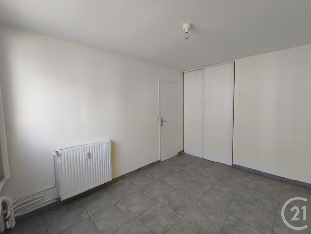 Appartement F3 &agrave; louer - 3 pi&egrave;ces - 68,25 m2 - Orleans - 45 - CENTRE