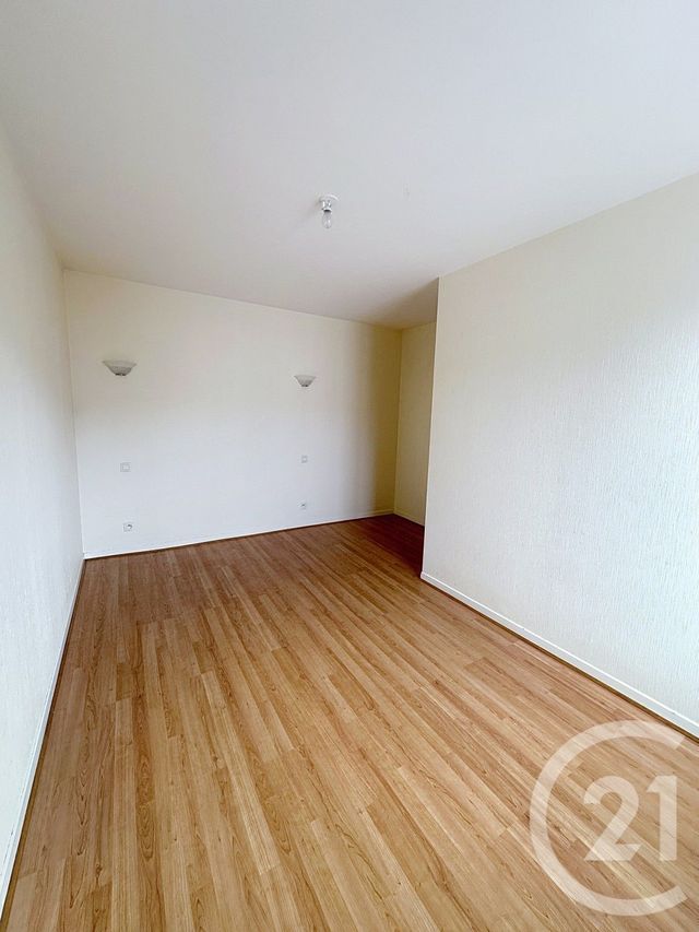 Maison &agrave; louer - 3 pi&egrave;ces - 69,70 m2 - Orleans - 45 - CENTRE