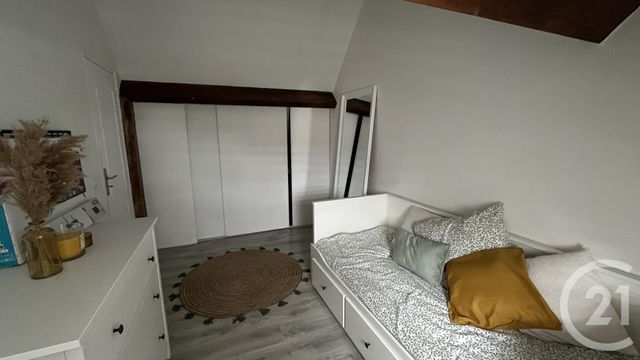 Maison &agrave; louer - 4 pi&egrave;ces - 97 m2 - Fleury Les Aubrais - 45 - CENTRE