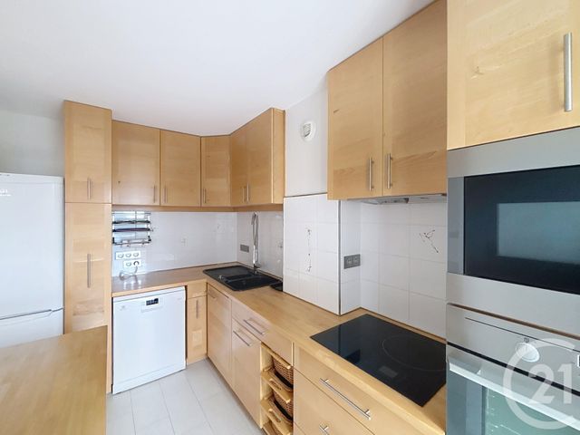 Appartement &agrave; louer - 3 pi&egrave;ces - 65,07 m2 - St Jean De Braye - 45 - CENTRE