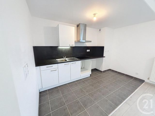 Appartement F3 &agrave; louer - 3 pi&egrave;ces - 61,19 m2 - Orleans - 45 - CENTRE