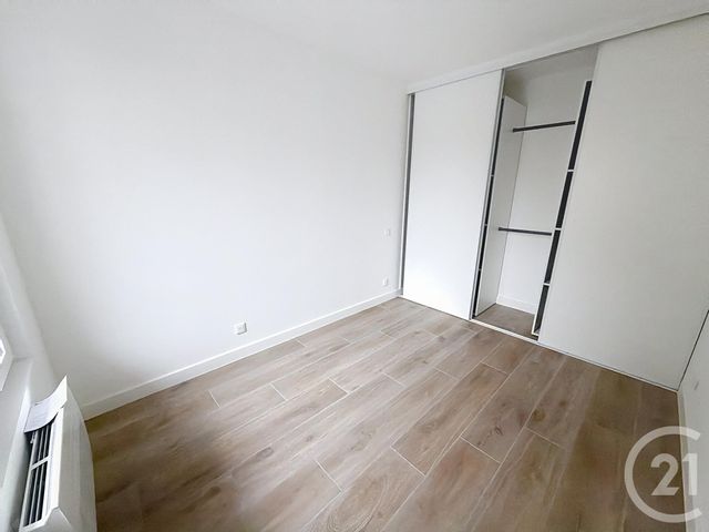 Appartement F2 &agrave; louer - 2 pi&egrave;ces - 35,42 m2 - St Jean De La Ruelle - 45 - CENTRE