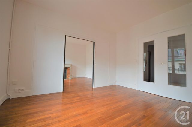 Appartement F2 &agrave; louer - 2 pi&egrave;ces - 72,09 m2 - Orleans - 45 - CENTRE