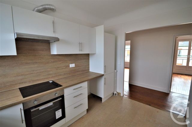 Appartement F2 &agrave; louer - 2 pi&egrave;ces - 72,09 m2 - Orleans - 45 - CENTRE