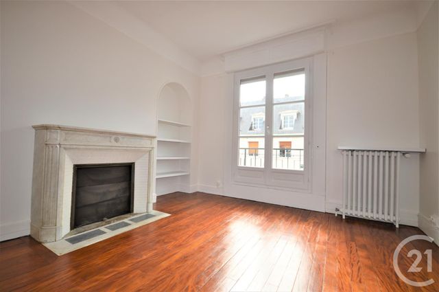 Appartement F2 &agrave; louer - 2 pi&egrave;ces - 72,09 m2 - Orleans - 45 - CENTRE