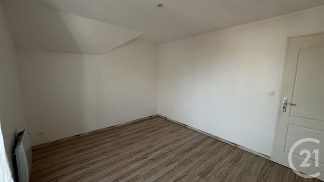 Maison &agrave; louer - 5 pi&egrave;ces - 122 m2 - Fleury Les Aubrais - 45 - CENTRE