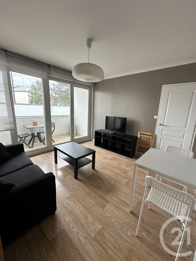 Appartement Studio &agrave; louer - 1 pi&egrave;ce - 33 m2 - Orleans - 45 - CENTRE