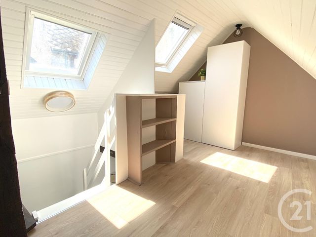 Appartement F2 &agrave; louer - 2 pi&egrave;ces - 30,30 m2 - Orleans - 45 - CENTRE