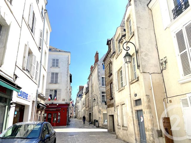Appartement F2 &agrave; louer - 2 pi&egrave;ces - 30,30 m2 - Orleans - 45 - CENTRE