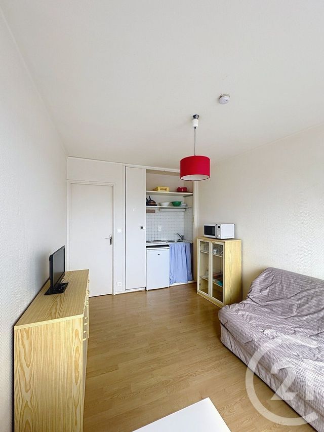 Appartement F1 &agrave; louer - 1 pi&egrave;ce - 18,19 m2 - Orleans - 45 - CENTRE
