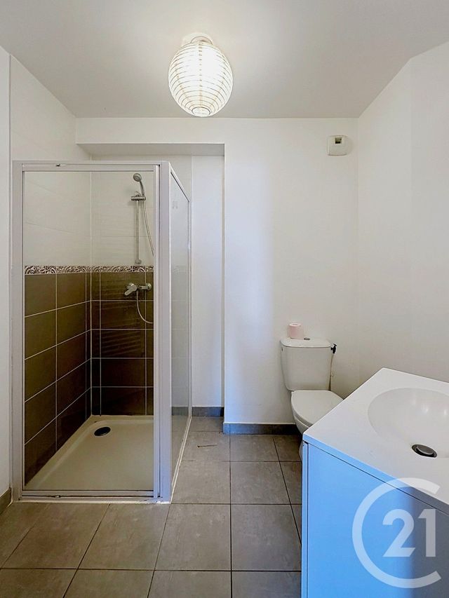 Appartement F2 &agrave; louer - 2 pi&egrave;ces - 42 m2 - La Chapelle St Mesmin - 45 - CENTRE