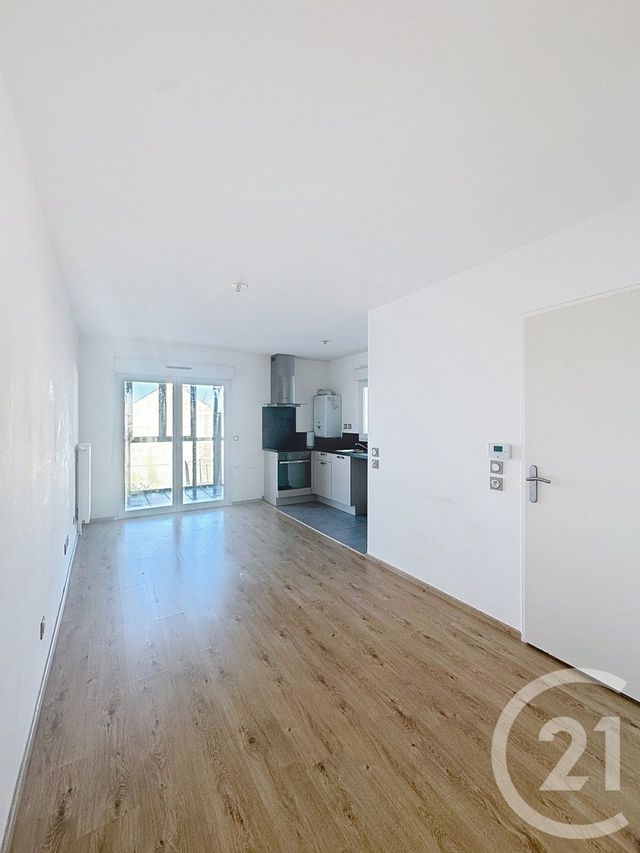 Appartement F2 à louer LA CHAPELLE ST MESMIN