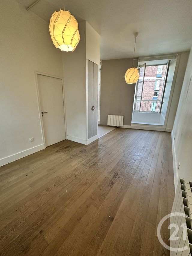 Appartement F1 à louer ORLEANS