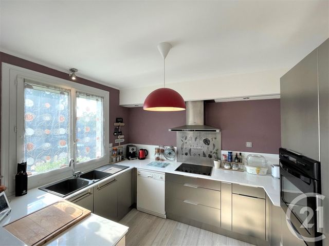 Maison &agrave; louer - 4 pi&egrave;ces - 100,36 m2 - Orleans - 45 - CENTRE