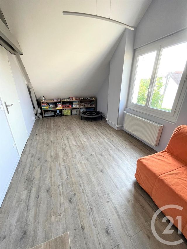 Maison &agrave; louer - 4 pi&egrave;ces - 100,36 m2 - Orleans - 45 - CENTRE