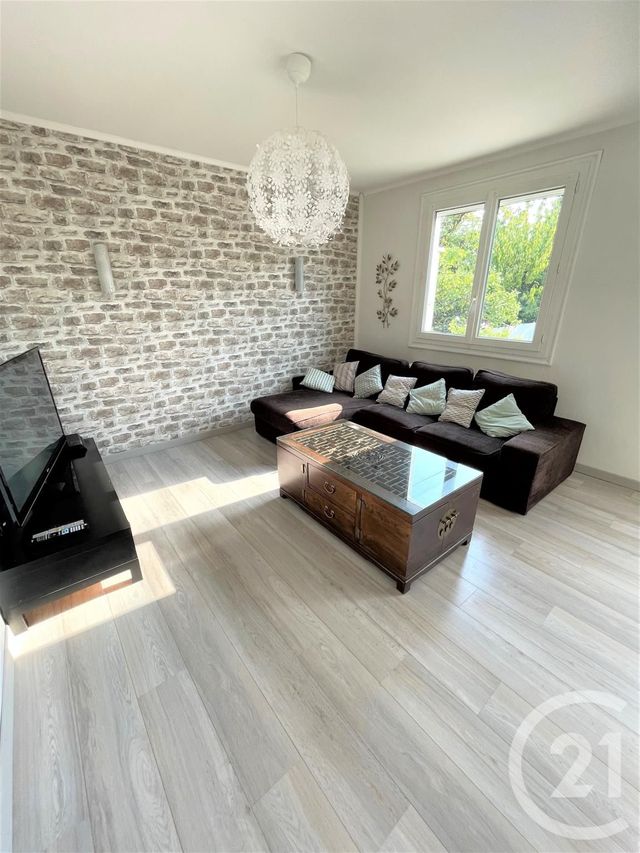 Maison &agrave; louer - 4 pi&egrave;ces - 100,36 m2 - Orleans - 45 - CENTRE