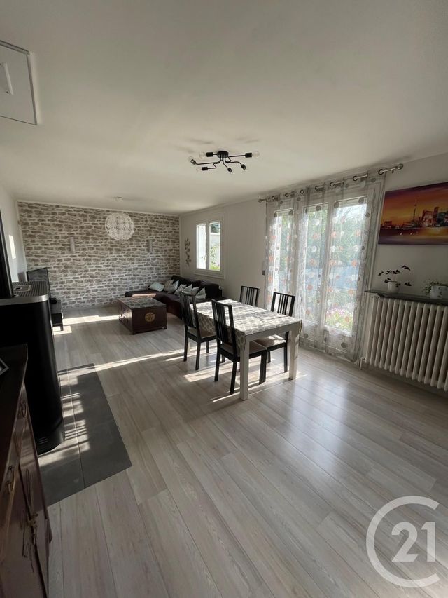 Maison &agrave; louer - 4 pi&egrave;ces - 100,36 m2 - Orleans - 45 - CENTRE