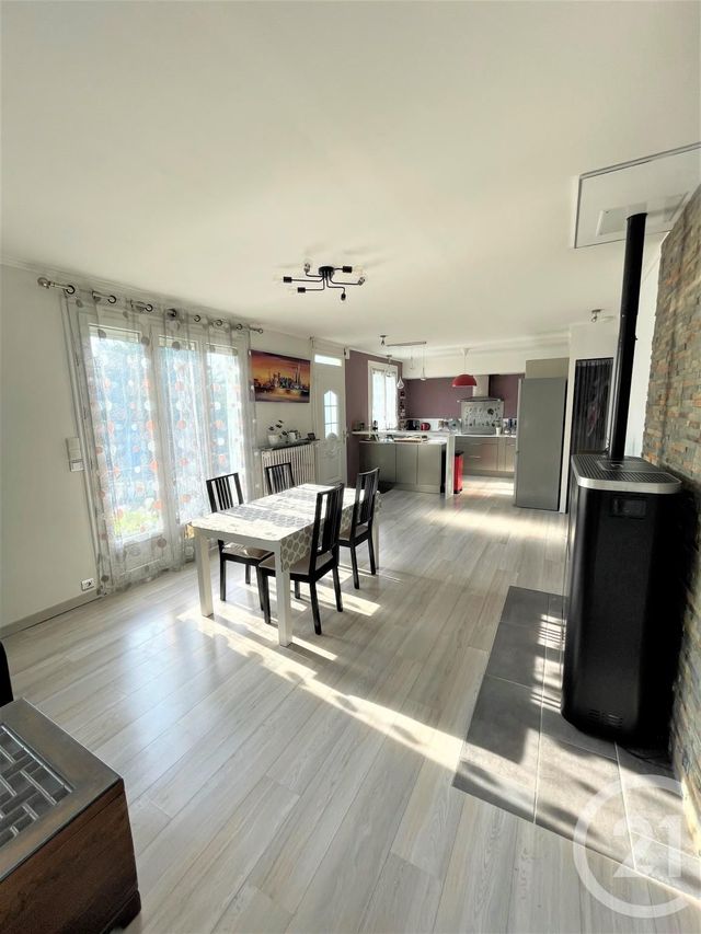 Maison &agrave; louer - 4 pi&egrave;ces - 100,36 m2 - Orleans - 45 - CENTRE