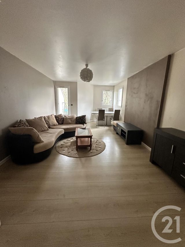 Appartement &agrave; louer - 3 pi&egrave;ces - 66,50 m2 - St Jean De Braye - 45 - CENTRE