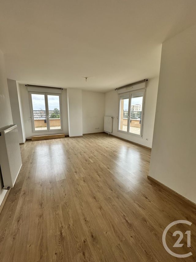 Appartement F2 à louer LA CHAPELLE ST MESMIN