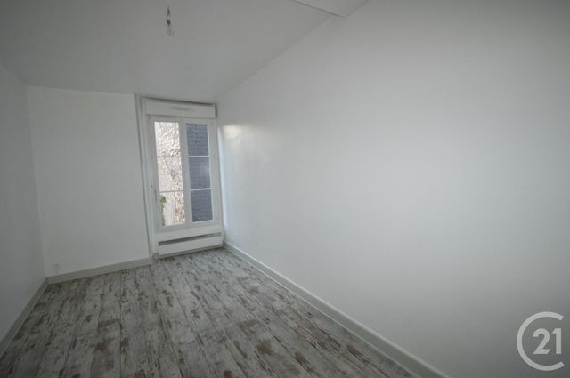 Appartement F2 &agrave; louer - 2 pi&egrave;ces - 30,29 m2 - Orleans - 45 - CENTRE