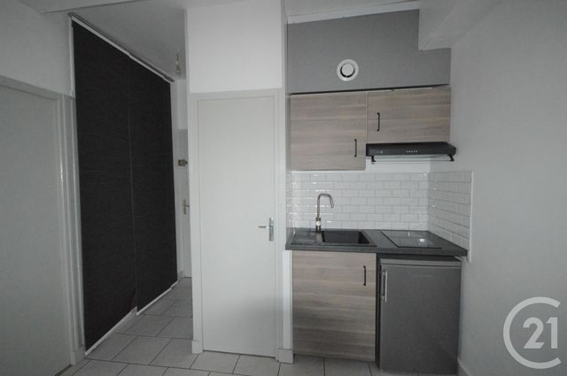 Appartement F2 &agrave; louer - 2 pi&egrave;ces - 30,29 m2 - Orleans - 45 - CENTRE