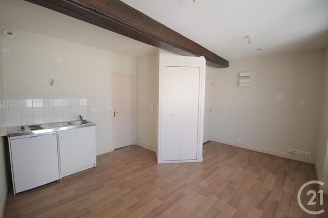Appartement Studio &agrave; louer - 1 pi&egrave;ce - 19 m2 - Orleans - 45 - CENTRE