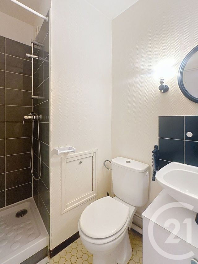 Appartement F1 &agrave; louer - 1 pi&egrave;ce - 18,19 m2 - Orleans - 45 - CENTRE