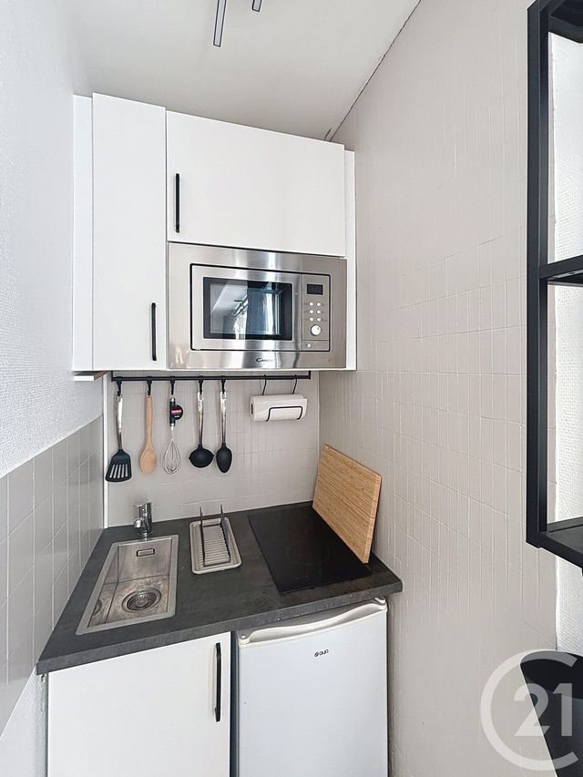 Appartement F1 &agrave; louer - 1 pi&egrave;ce - 13,80 m2 - Orleans - 45 - CENTRE