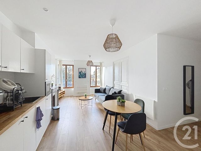 Appartement Chambre &agrave; louer - 1 pi&egrave;ce - 13,51 m2 - Orleans - 45 - CENTRE