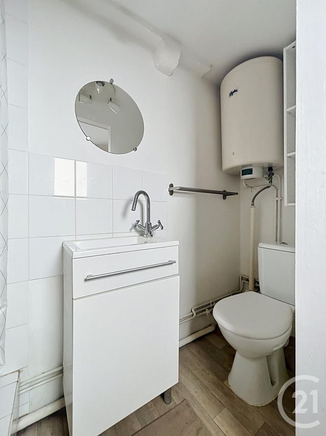 Appartement F1 &agrave; louer - 1 pi&egrave;ce - 17,77 m2 - Orleans - 45 - CENTRE