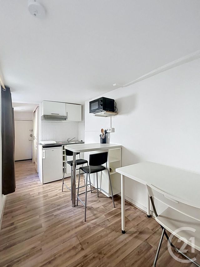 Appartement F1 à louer ORLEANS