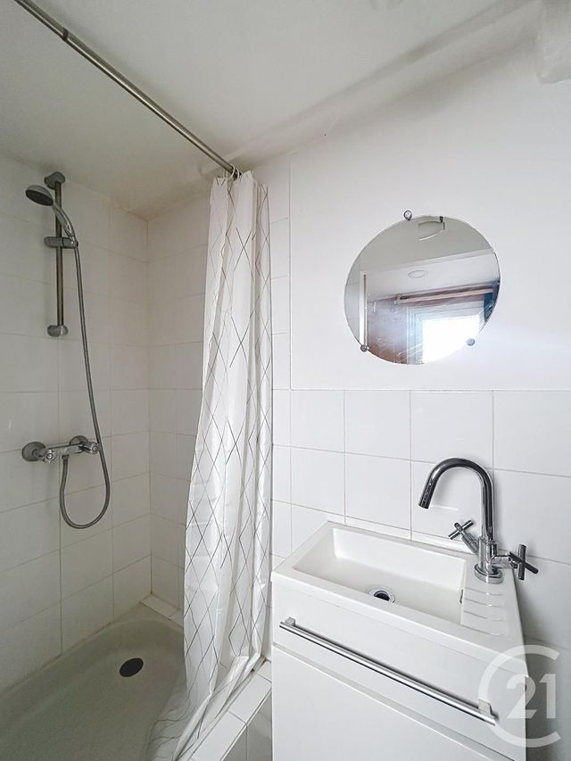 Appartement F1 &agrave; louer - 1 pi&egrave;ce - 17,77 m2 - Orleans - 45 - CENTRE