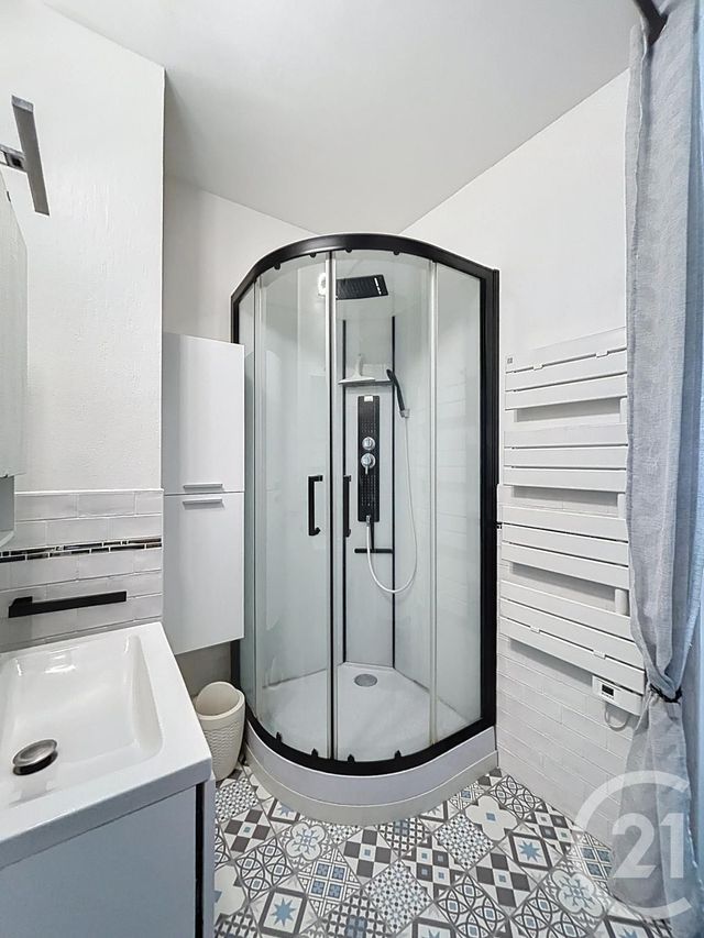 Appartement F2 &agrave; louer - 2 pi&egrave;ces - 38,50 m2 - Orleans - 45 - CENTRE