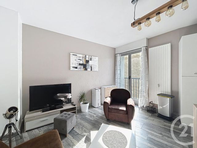 Appartement F2 &agrave; louer - 2 pi&egrave;ces - 38,50 m2 - Orleans - 45 - CENTRE