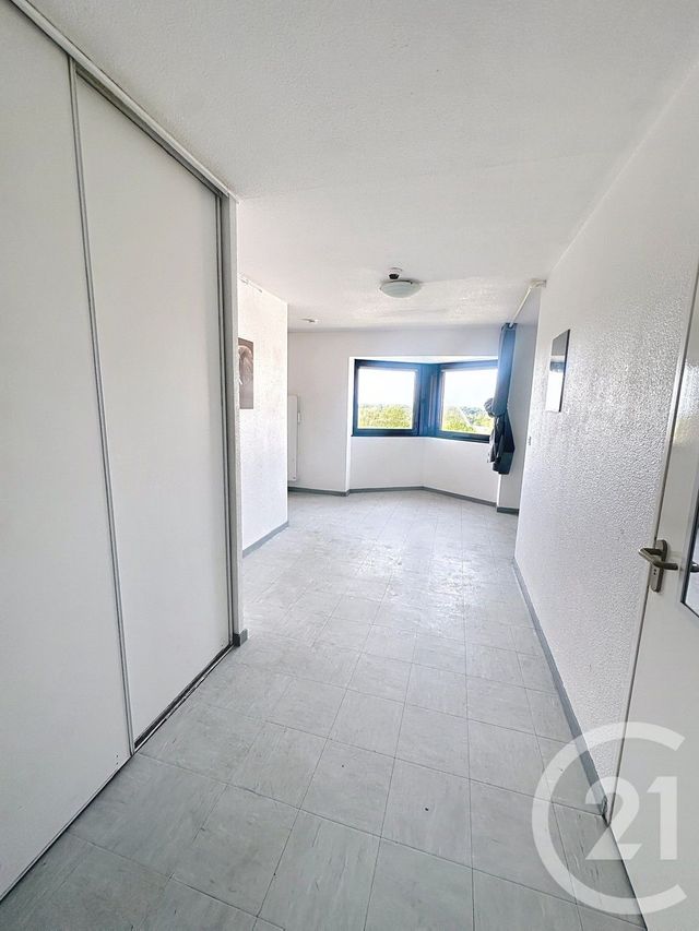 Appartement &agrave; louer - 2 pi&egrave;ces - 33,90 m2 - Orleans - 45 - CENTRE