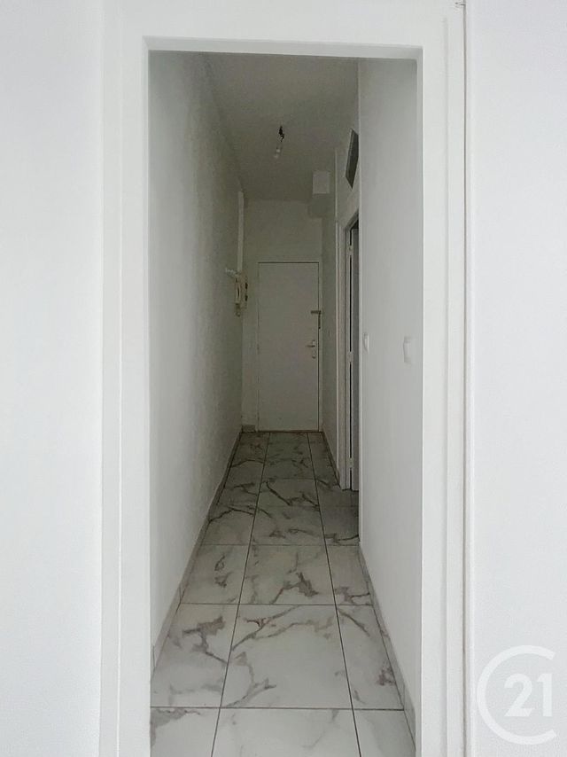 Appartement F1 &agrave; vendre - 1 pi&egrave;ce - 26,70 m2 - Orleans - 45 - CENTRE