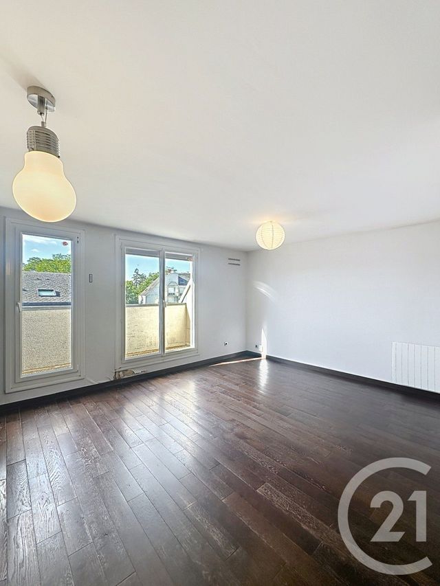 Appartement F2 &agrave; louer - 2 pi&egrave;ces - 46,14 m2 - Orleans - 45 - CENTRE